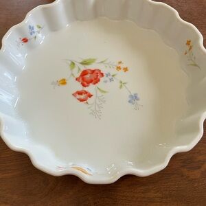 Hearthside Floral Scalloped Edge Bakeware Dish
